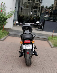 Triumph Bonneville T100