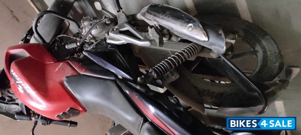 Red Bajaj Pulsar 135LS
