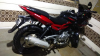 Bajaj Pulsar 220F