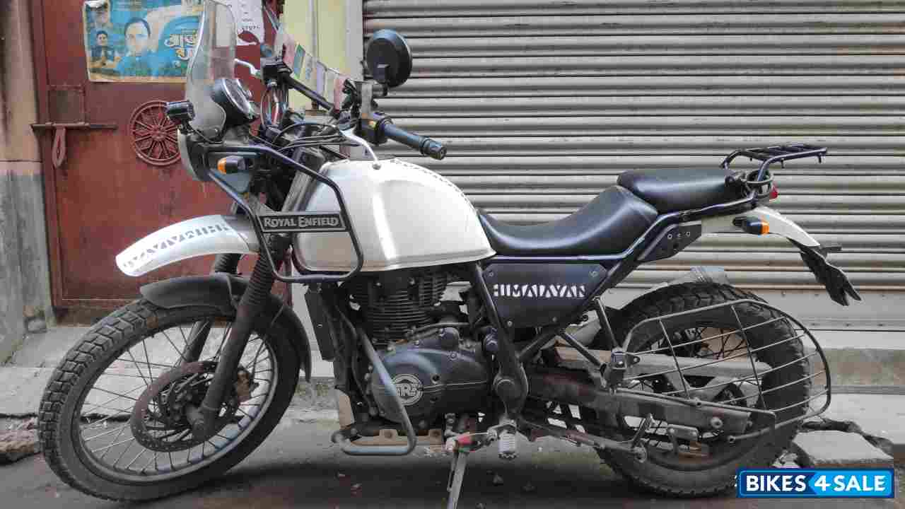 Snow White Royal Enfield Himalayan
