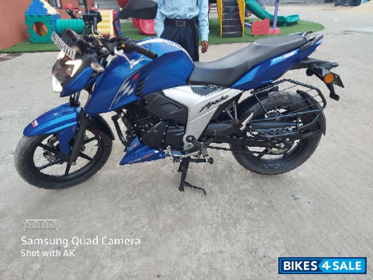 Blue TVS Apache RTR 160 4V BS6