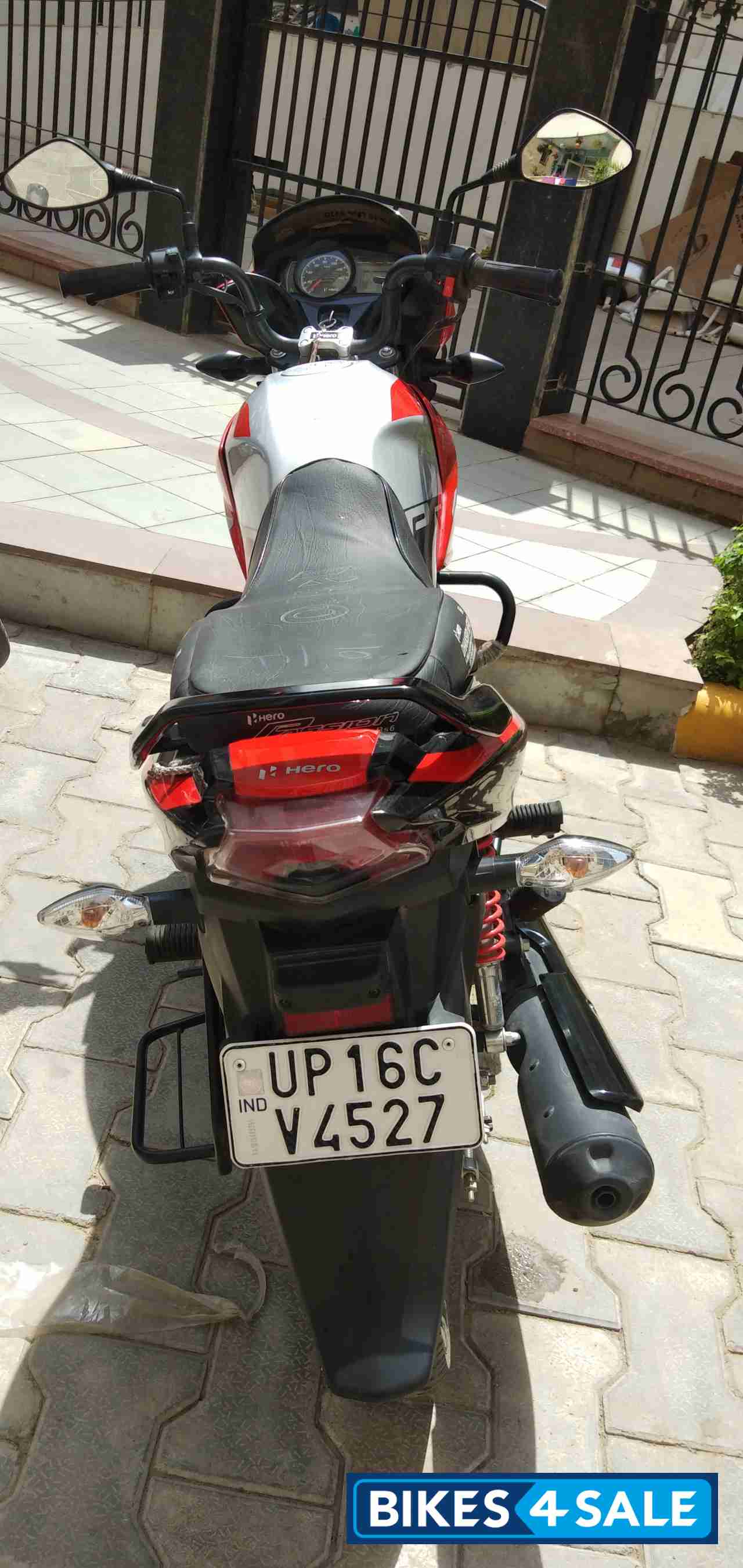 Red Hero Passion Pro BS6