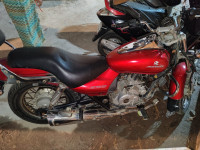 Flaming Red Bajaj Avenger 220 DTS-i