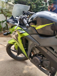 Green-black Honda CBR 150R