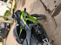 Green-black Honda CBR 150R