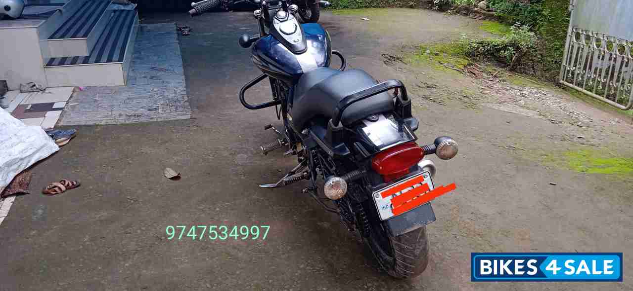 Bajaj Avenger Street 150