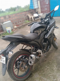Suzuki Gixxer SF