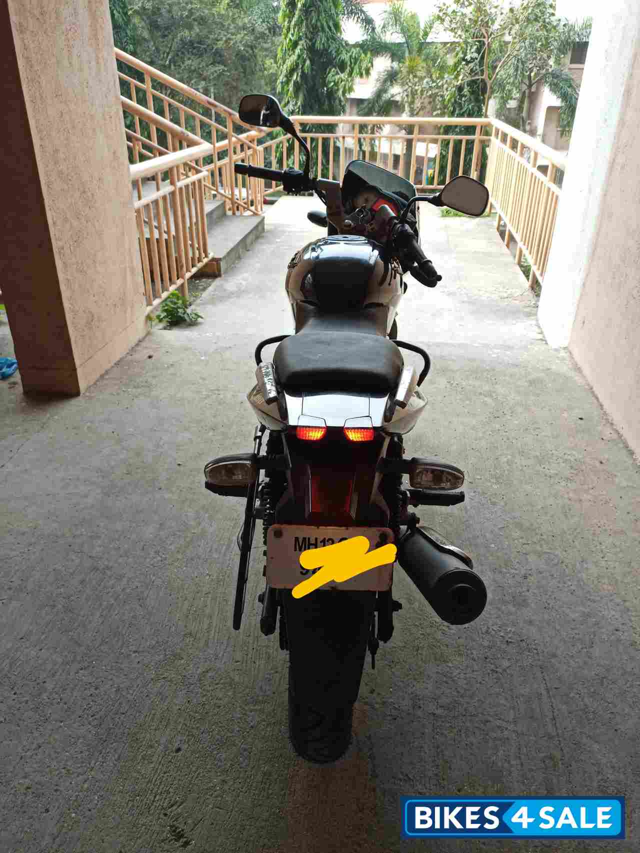 Bajaj Pulsar 180 DTSi