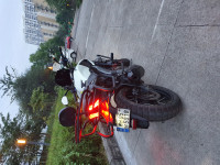 Moon White Bajaj Dominar 400