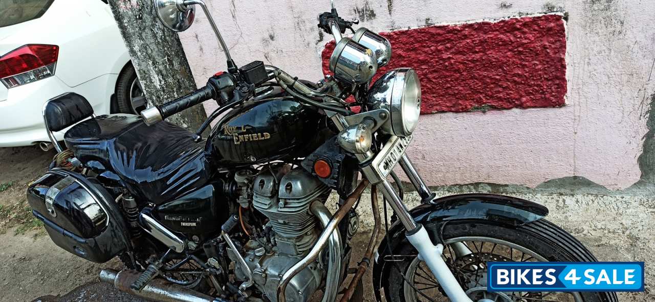 Royal Enfield Thunderbird