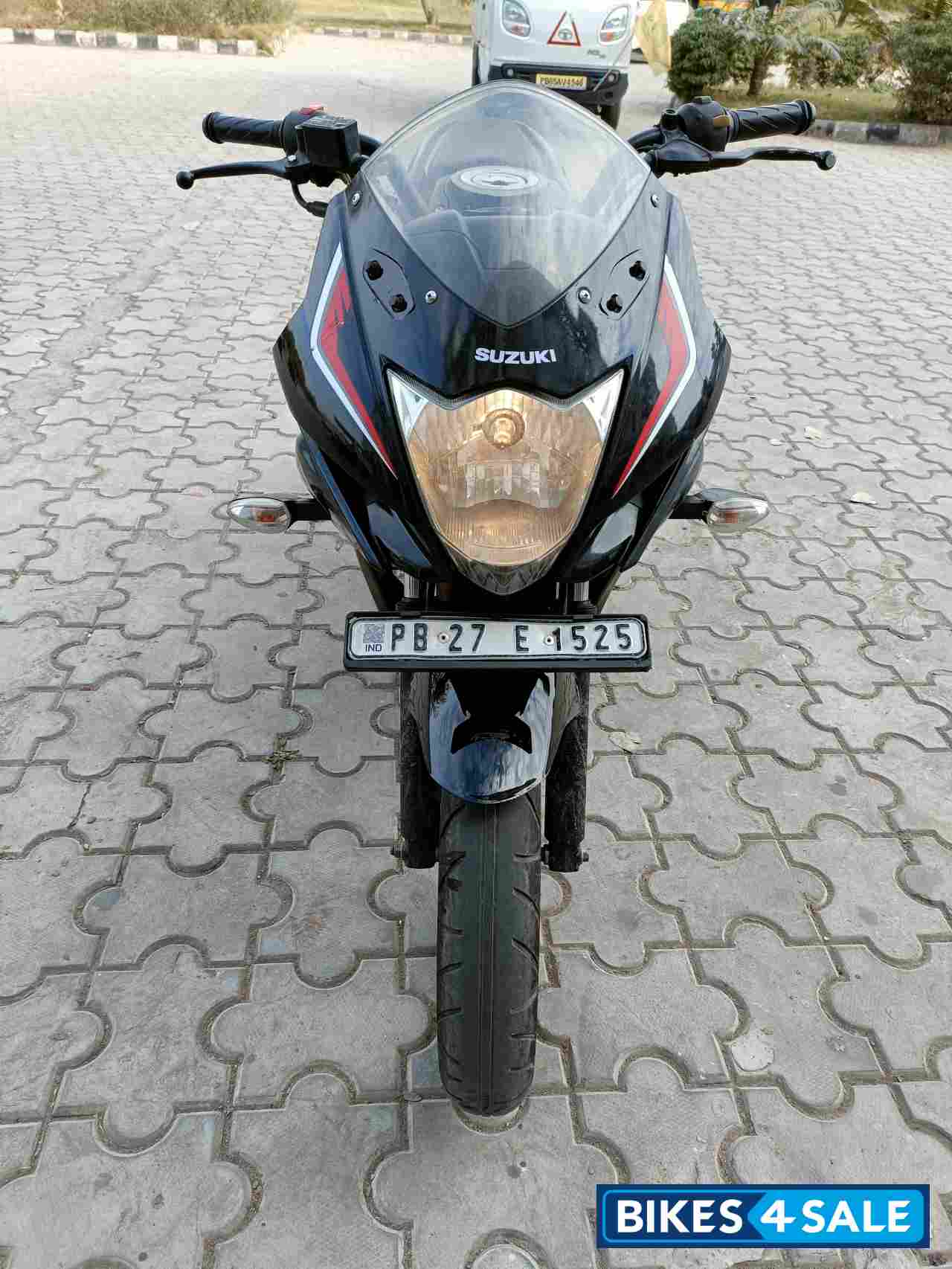 Black Mat/black Suzuki Gixxer SF Fi