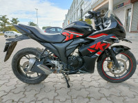 Black Mat/black Suzuki Gixxer SF Fi