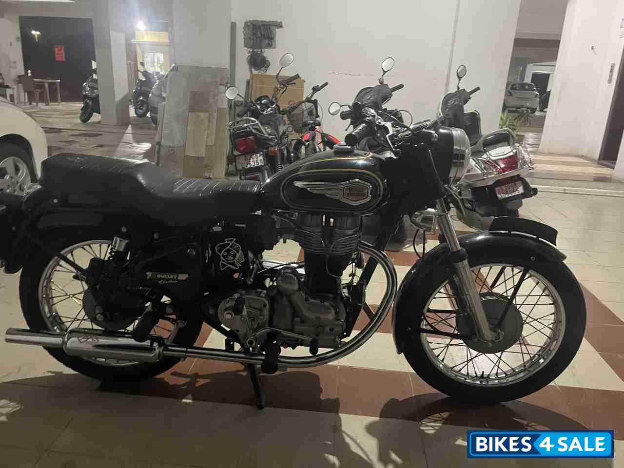 Royal Enfield Bullet Standard 350