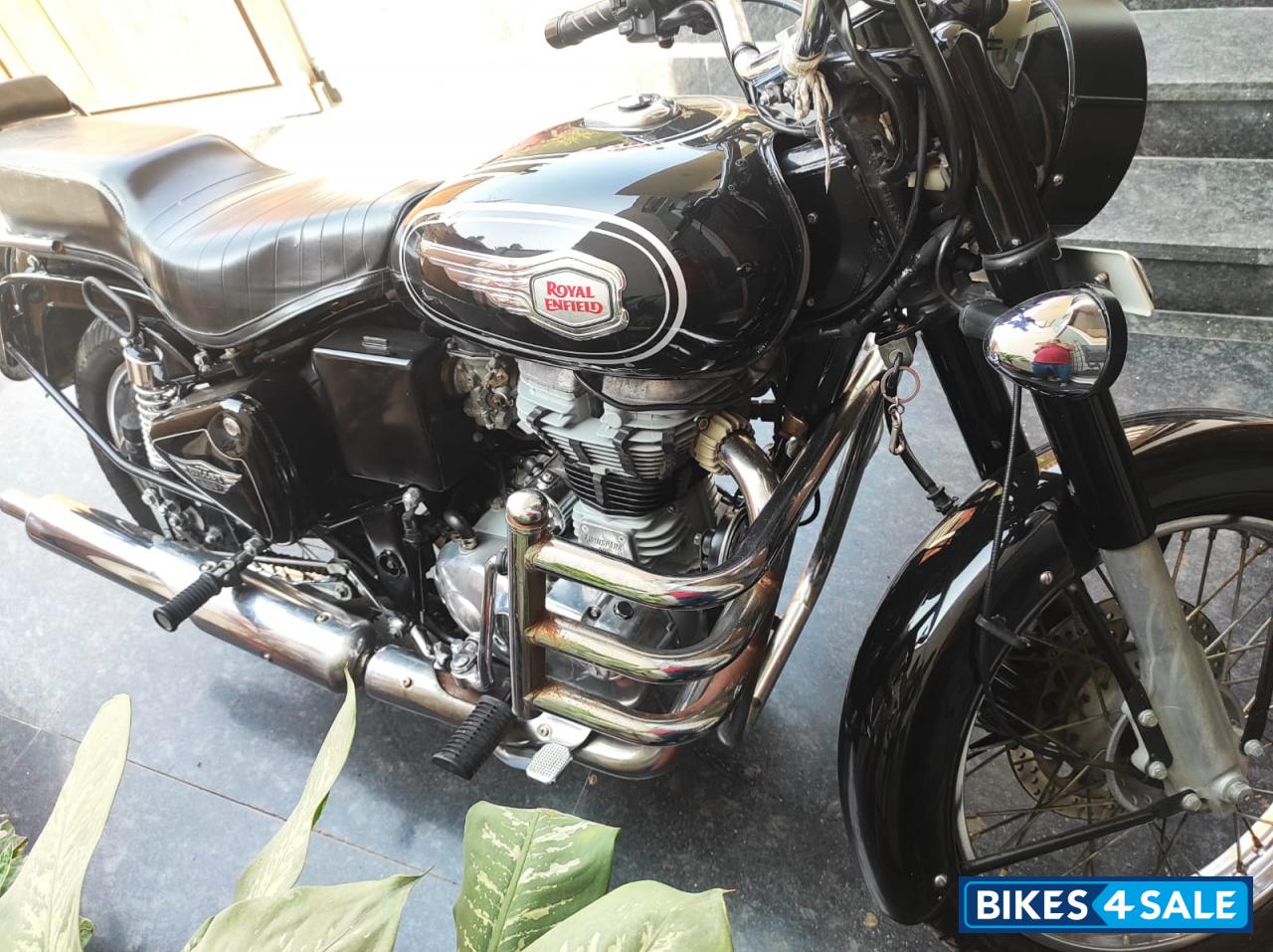 Black Royal Enfield Bullet Standard 500 Black Royal Enfield Bullet Standard 500