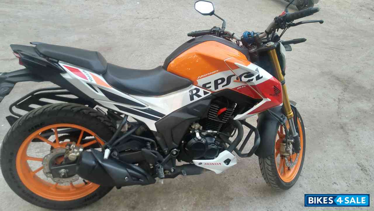 Honda Hornet 2.0 Repsol Edition
