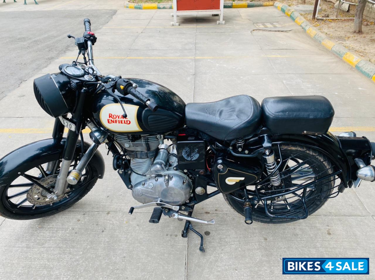 Royal Enfield Classic 350