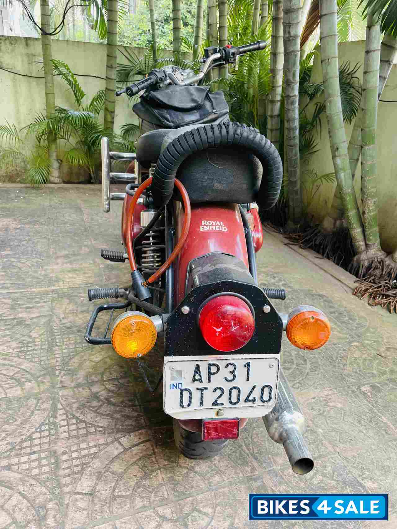 Royal Enfield Classic 350