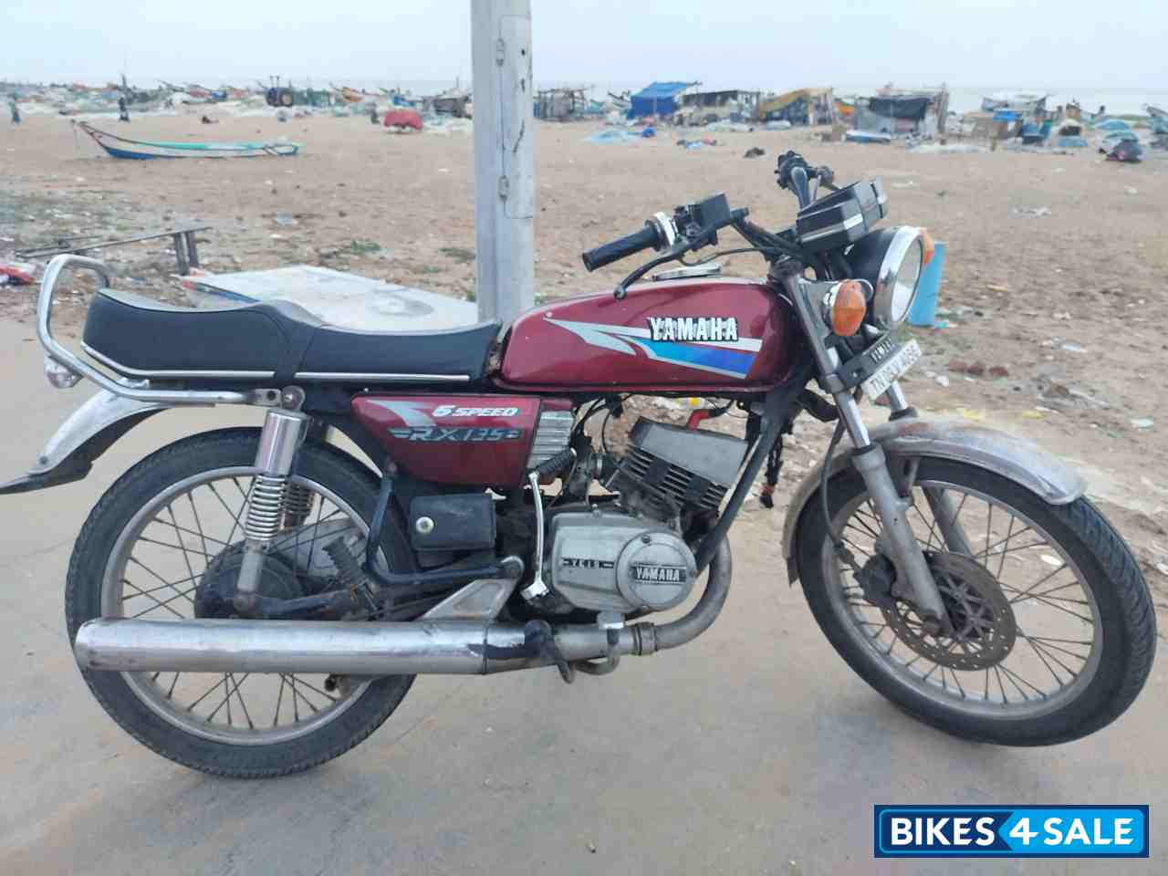 Maroon Yamaha RX 135