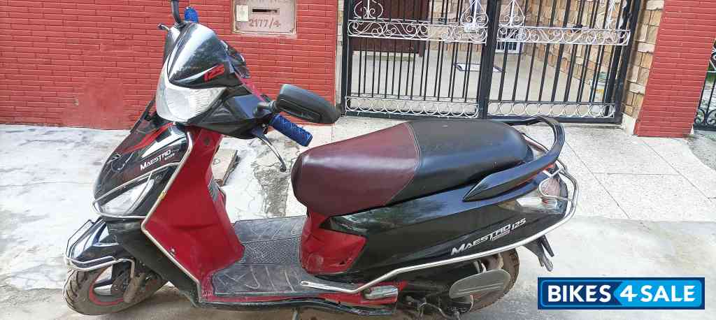 Red, Black Hero Maestro Edge 125 FI