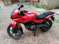 Red Bajaj Pulsar 220 DTSFi