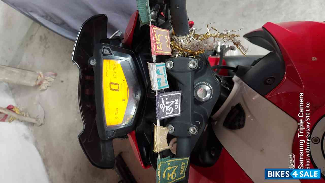 TVS Apache RTR 160 4V