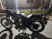 Royal Enfield Bullet Standard 350