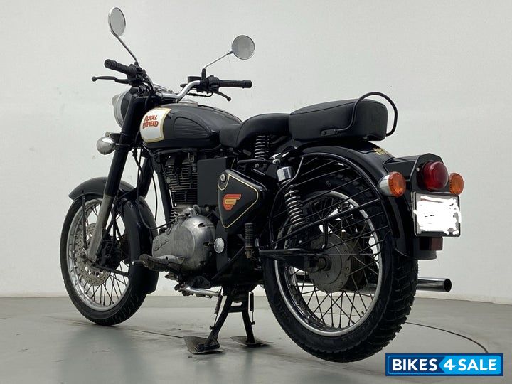 Black Royal Enfield Classic 350