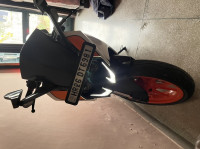 White&orange KTM RC 200
