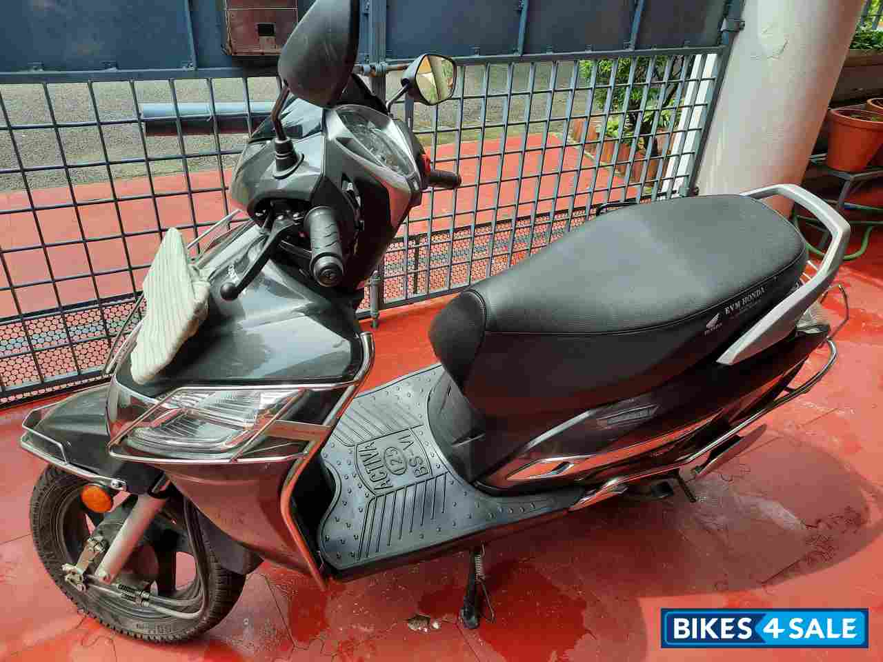 Grey Honda Activa 125 BS6