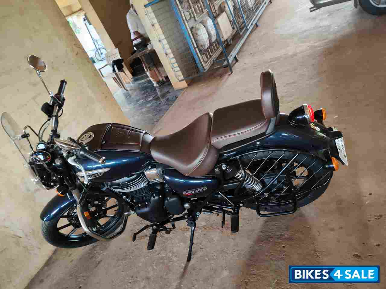 Blue Royal Enfield Meteor 350 Stellar