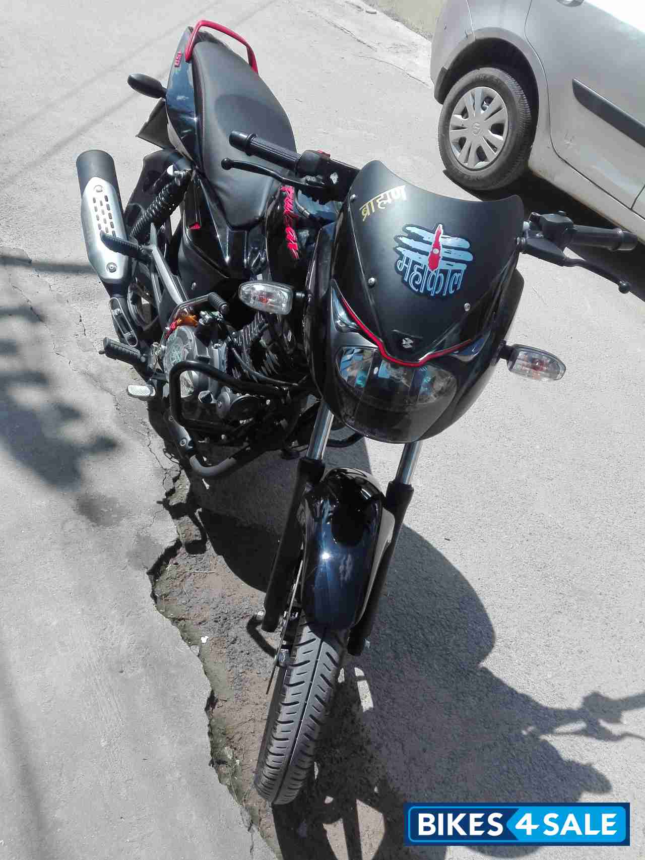 Bajaj Pulsar 150 Neon