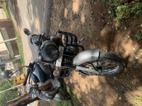 Gun Metal Grey Royal Enfield Classic Gunmetal Grey