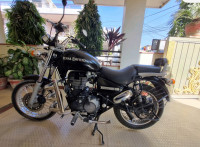 Black Royal Enfield Thunderbird 350