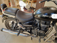 Black Royal Enfield Thunderbird 350