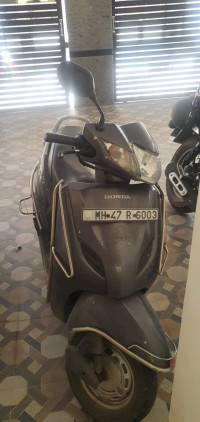 Grey Honda Activa 3G