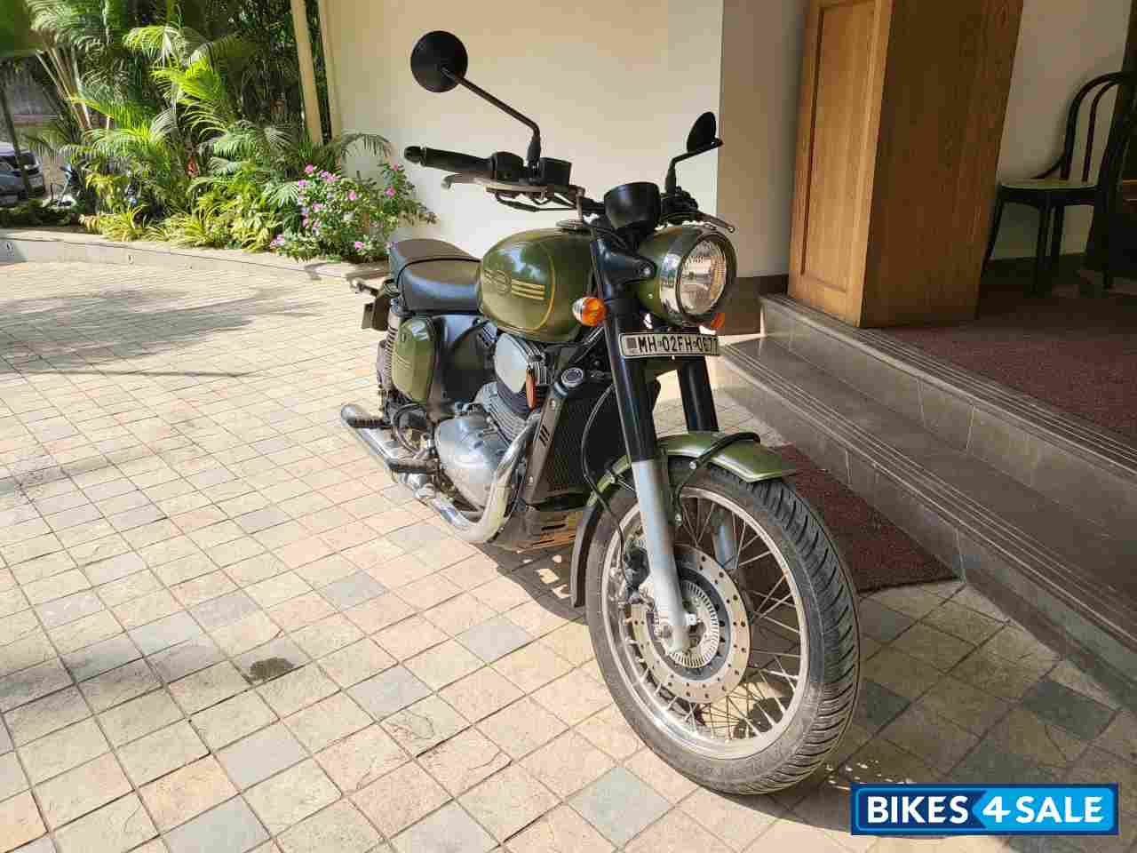 Green Jawa forty two