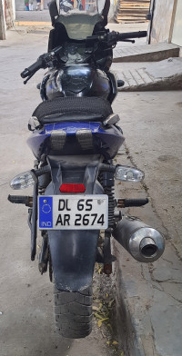 Bajaj Pulsar 220F