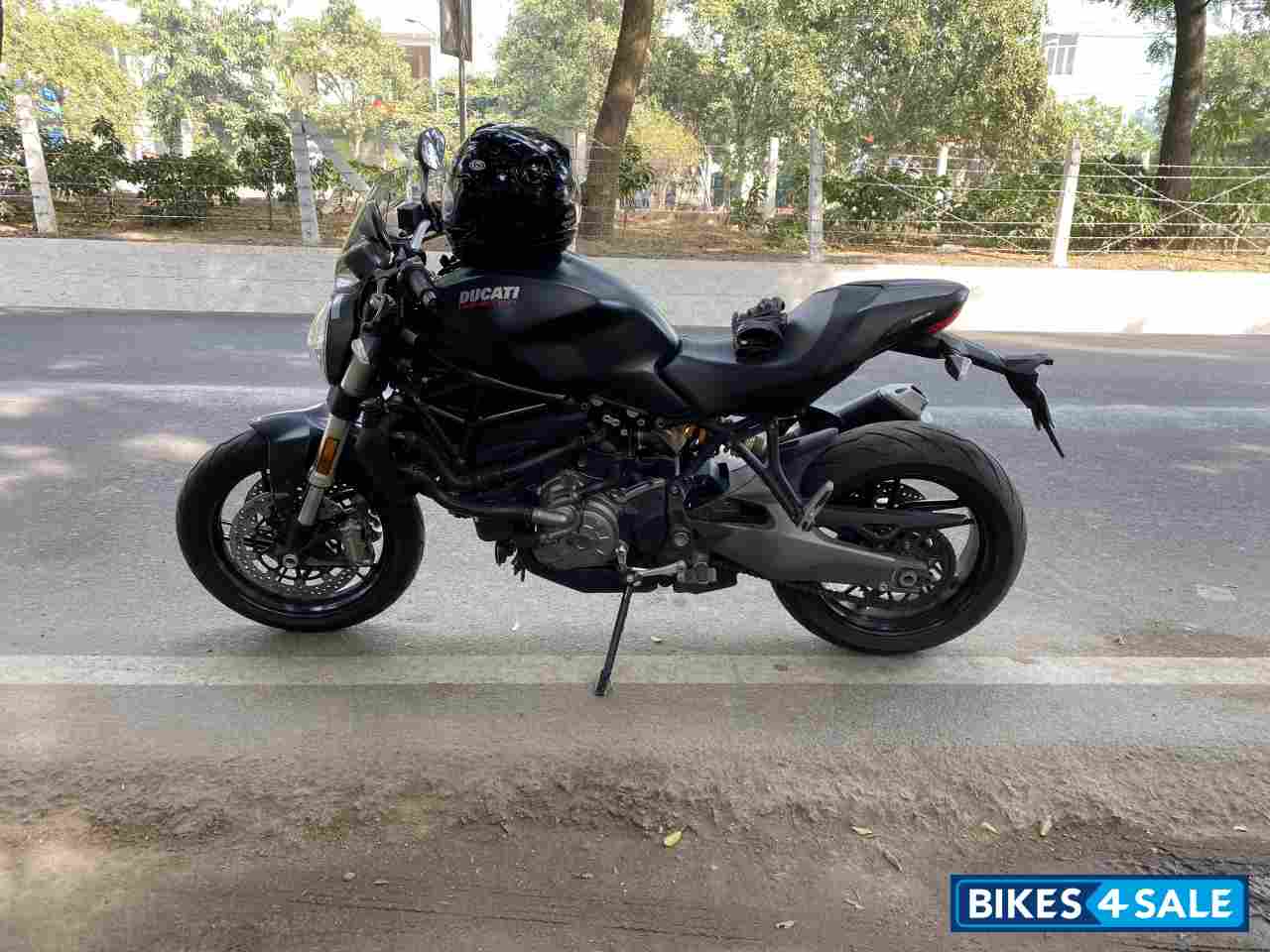 Black Ducati Monster 821
