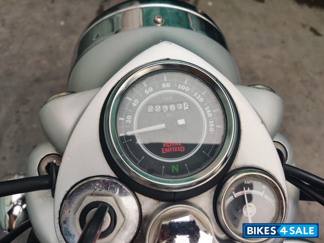 Silver Royal Enfield Bullet Electra Twinspark