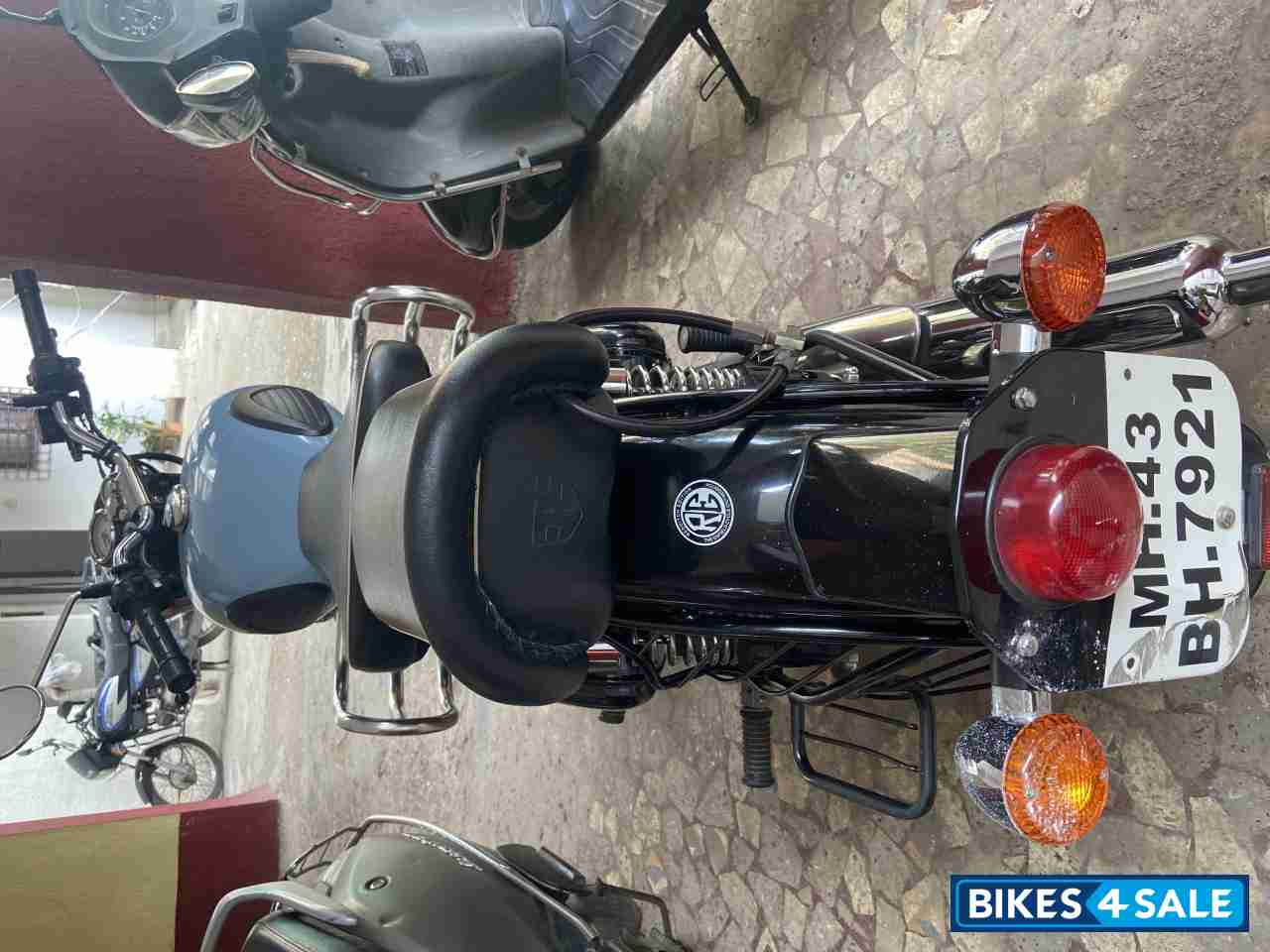 Black+blue Royal Enfield Classic 350 BS VI