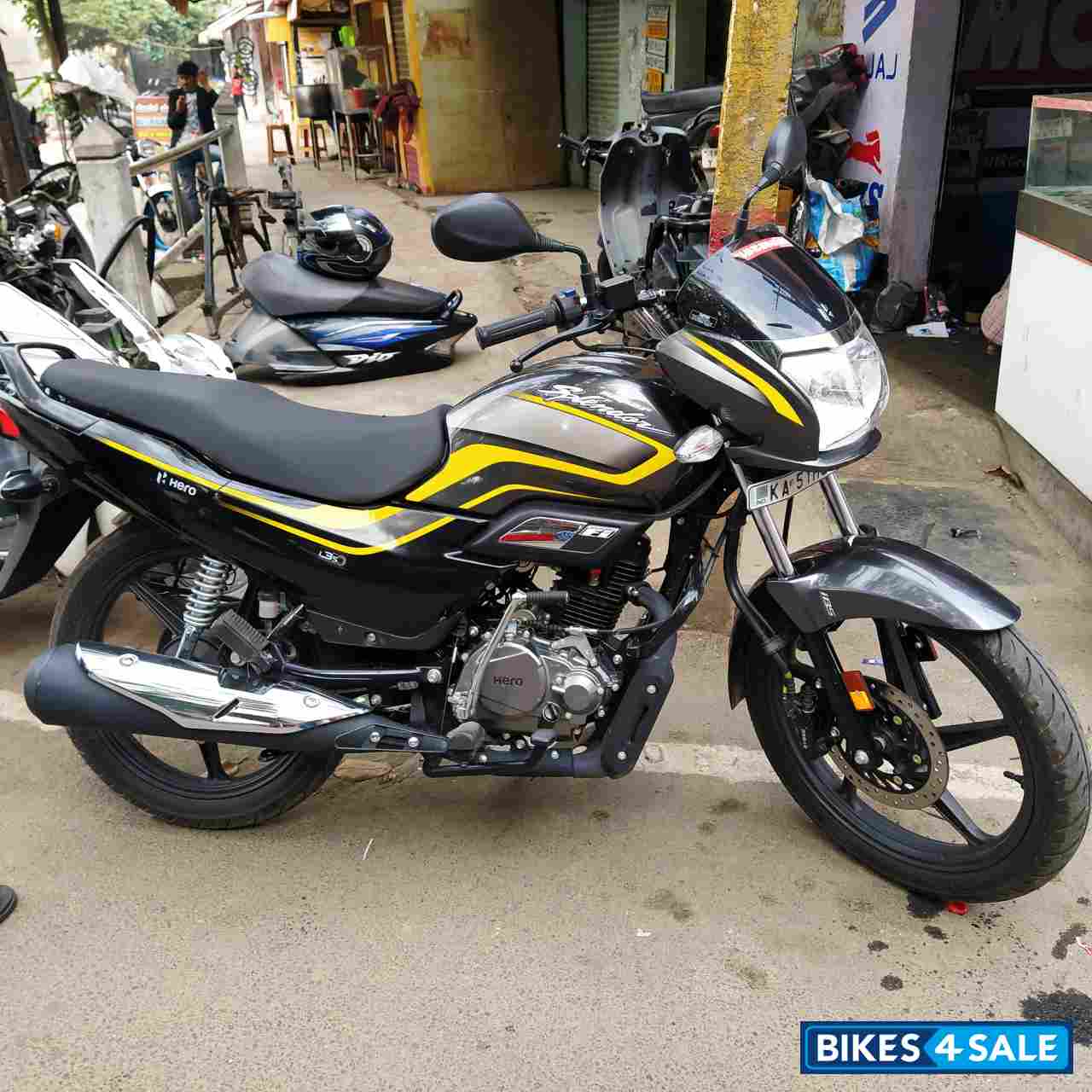 Hero Super Splendor BS6