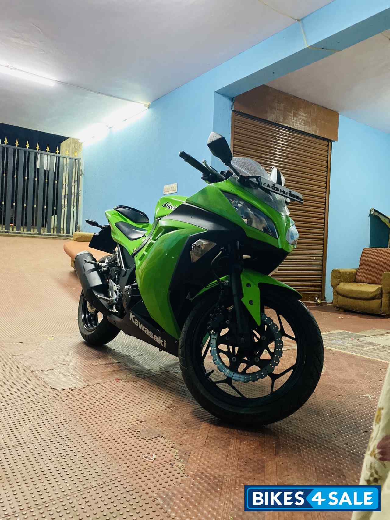 Kawasaki Ninja 300R