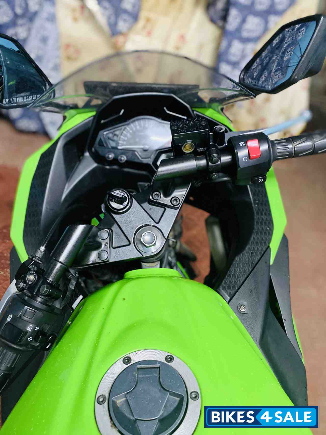 Kawasaki Ninja 300R