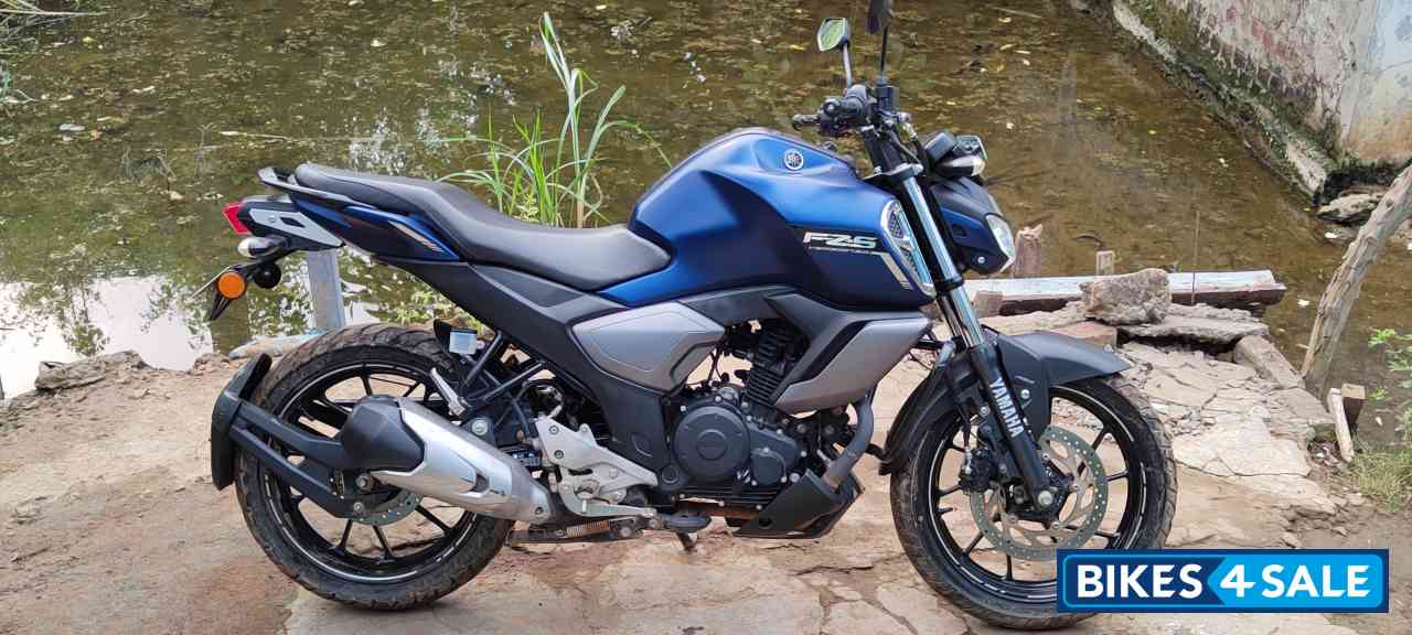 Yamaha FZ-S FI V3 BS6