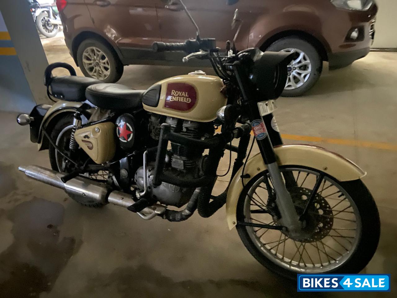 Royal Enfield Classic 500