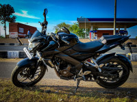 Bajaj Pulsar 200 NS 2014 Model