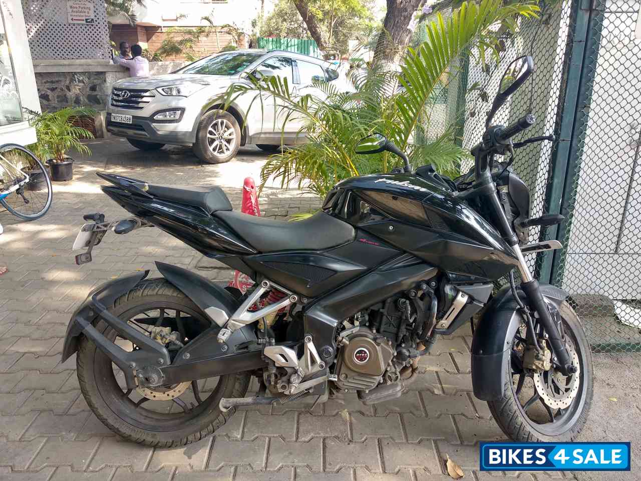 Bajaj Pulsar 200 NS