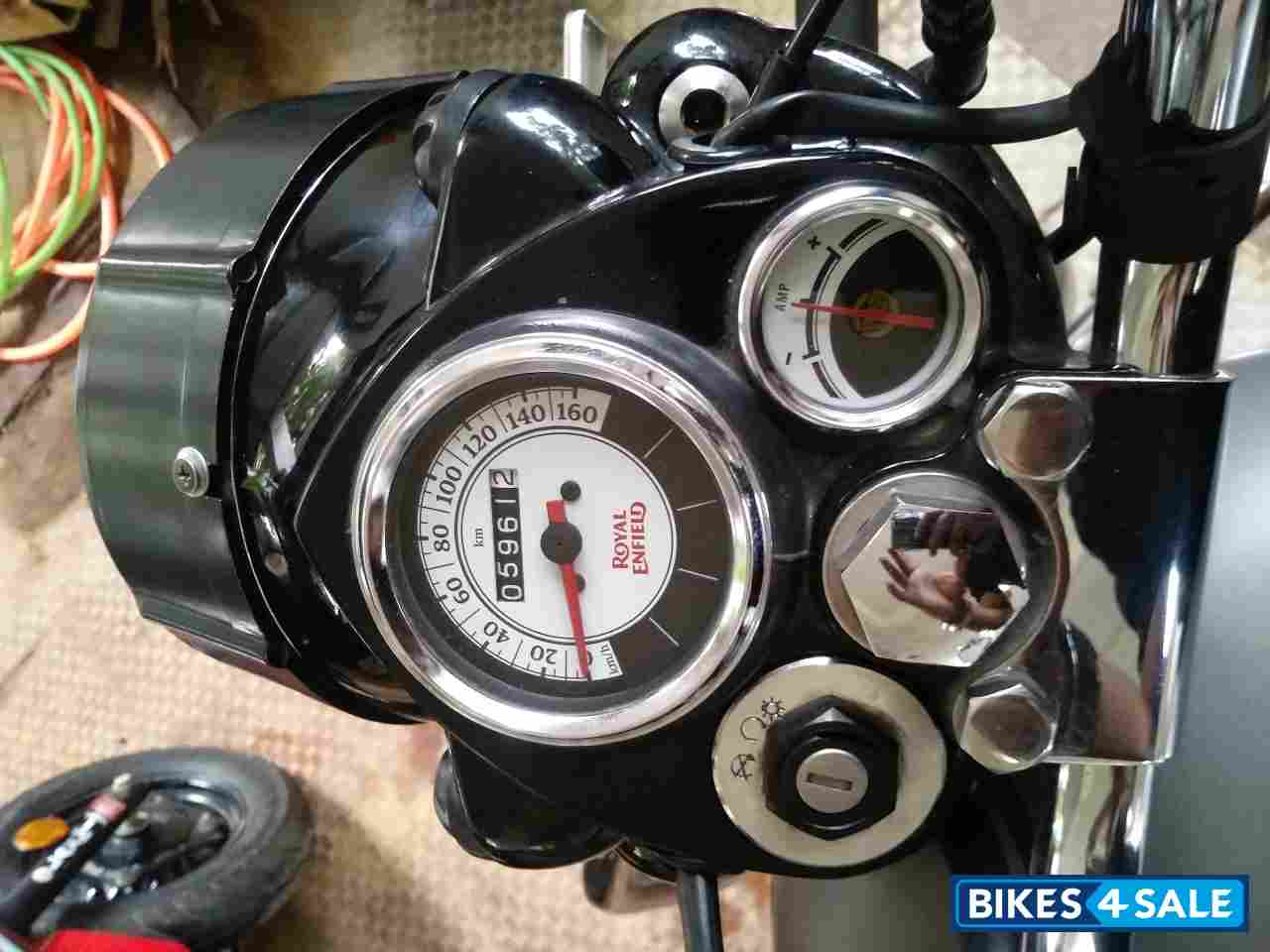 Gray Royal Enfield Classic 350 Gray Royal Enfield Classic 350