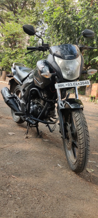 Black Honda CB Unicorn 160