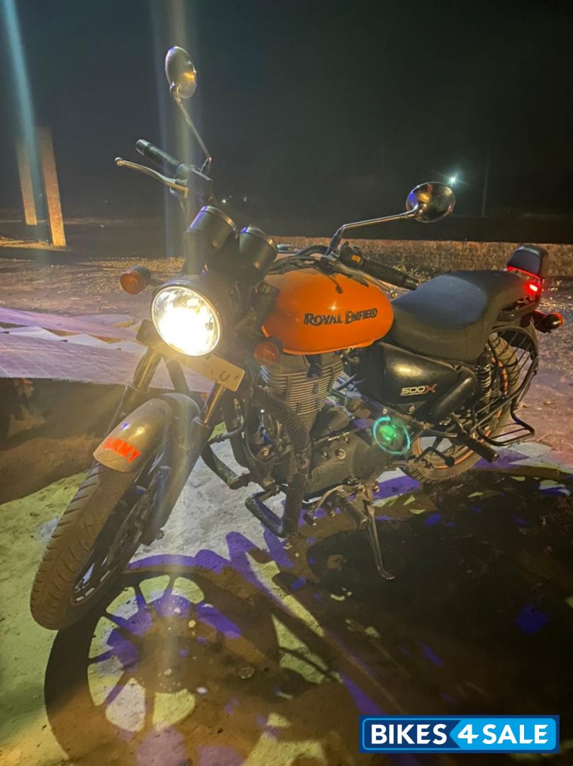 Gatway Orange Royal Enfield Thunderbird X 500